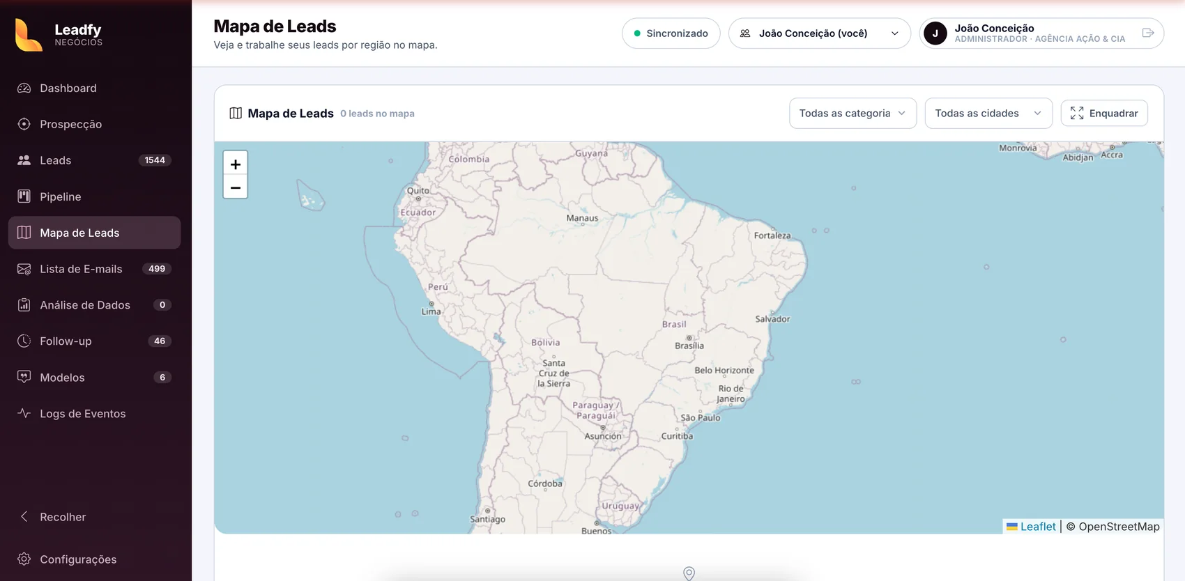 Mapa de leads do Leadfy: a base plotada por região, com filtro de categoria e cidade.